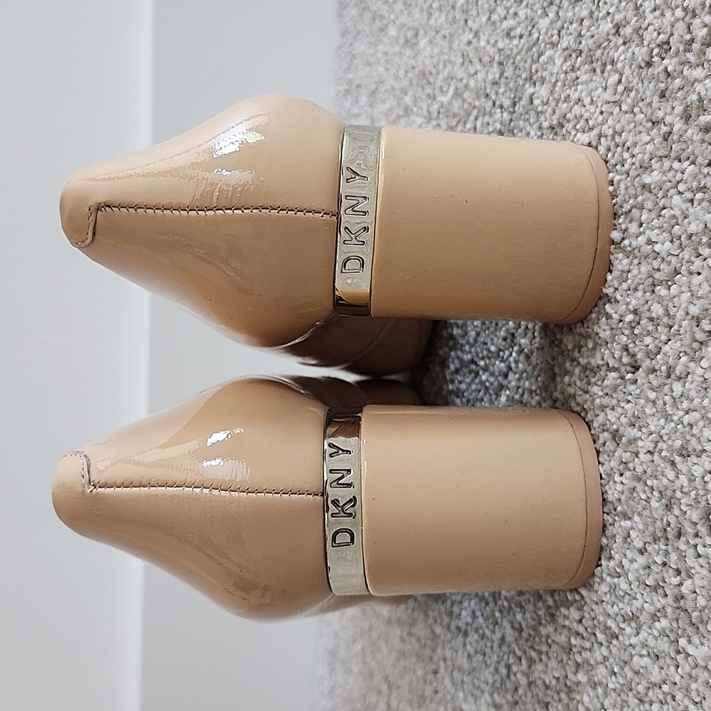 DKNY Patent Leather Nude Block Heels - Picture 2 of 8